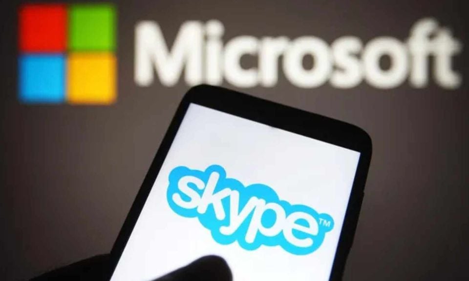 مايكروسوفت تغلق خدمة Skype