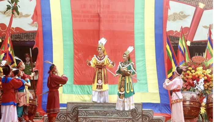 Hai Ba Trung Temple Festival is a national intangible cultural heritage.