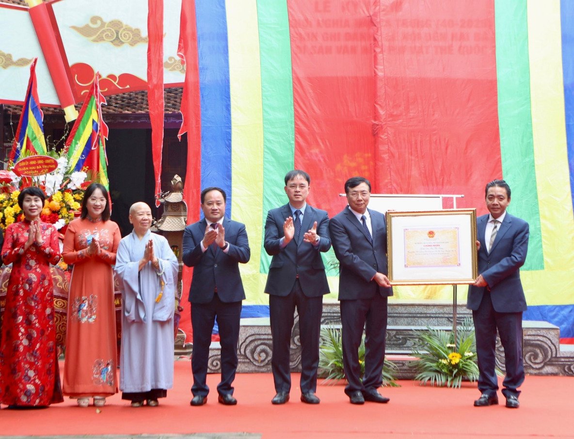 le hoi den hai ba trung la di san van hoa phi vat the quoc gia hinh 3