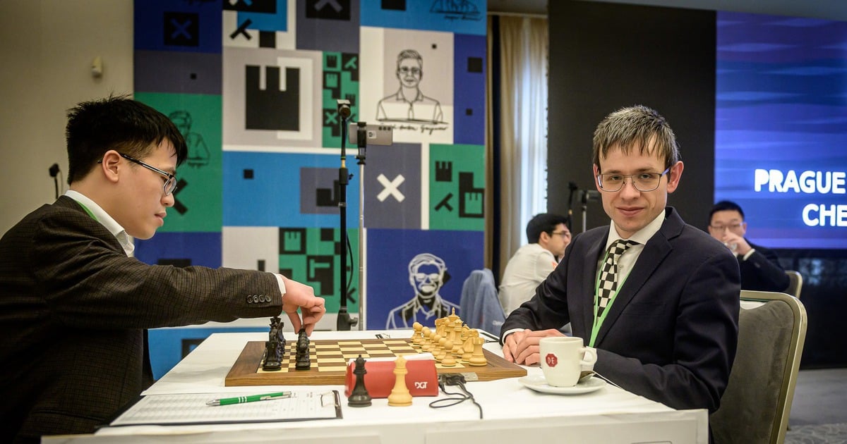 Kỳ thủ Lê Quang Liêm 'vua hòa' tại giải Prague International Chess Festival 2025