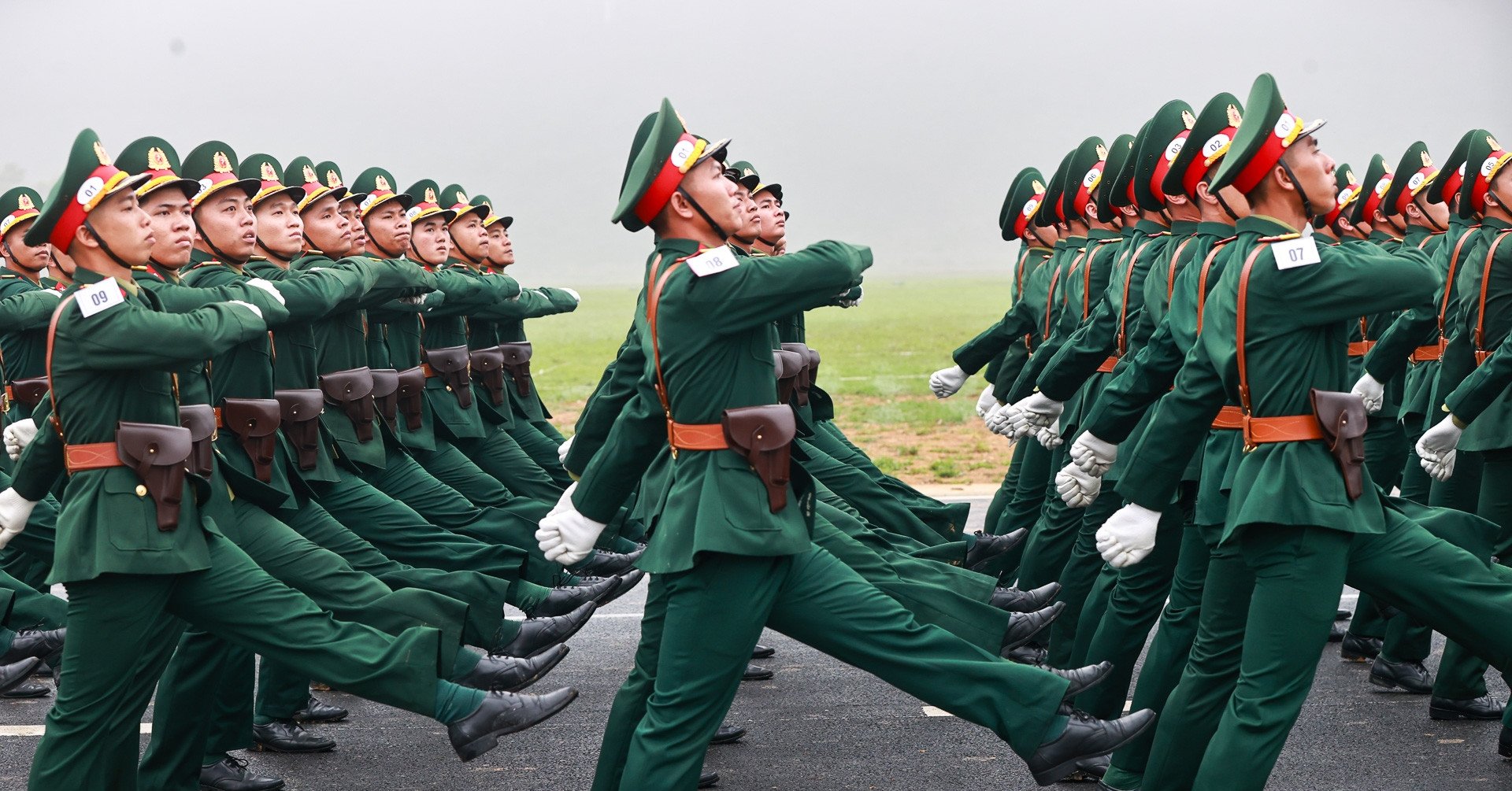 Regelungen zum Gehaltssystem für pensionierte und versetzte Militäroffiziere