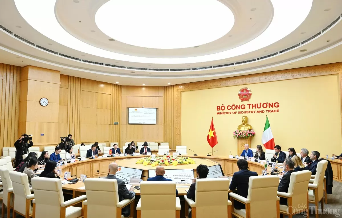 Photo series: The 9th meeting of the Vietnam - Italy Joint Committee on Economic Cooperation