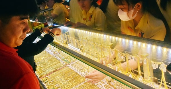 Gold price today, March 5: Very strong increase