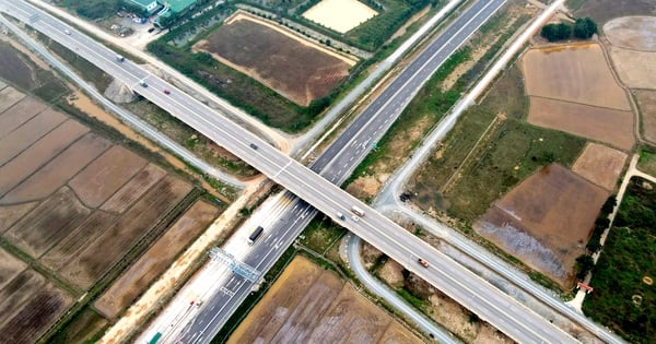 Une série de grands projets de transport s'efforcent de respecter les délais