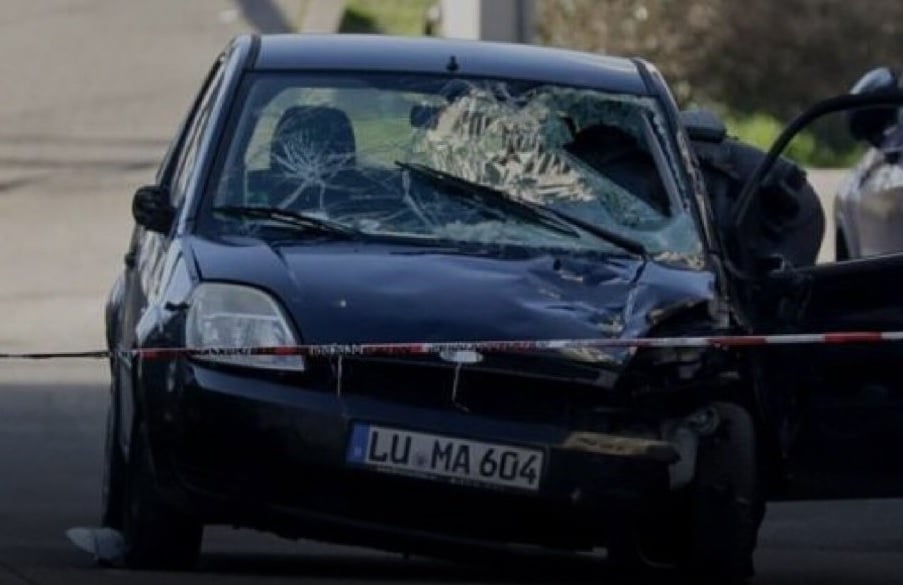 Auto raste in Deutschland in eine Menschenmenge, Verdacht auf vorsätzliche Körperverletzung und Selbstmord, Abbildung 1