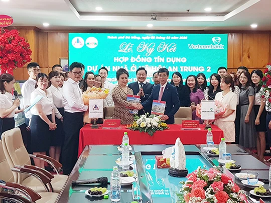 Da Nang: Vietcombank 'pumps' 750 billion VND into An Trung 2 social housing project