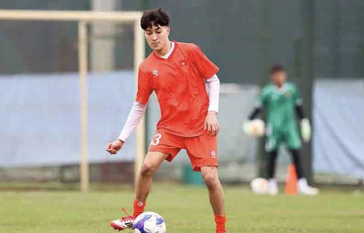 To make Vietnamese football a good land for overseas Vietnamese players