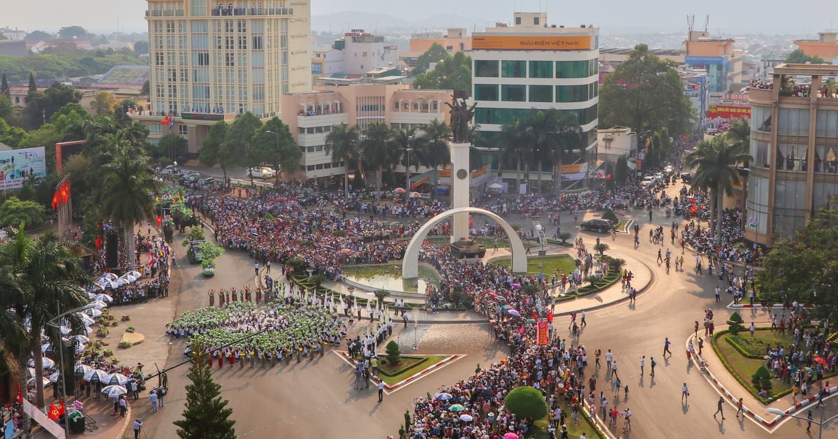 Los estudiantes de Buon Ma Thuot tienen un día libre para el festival del café