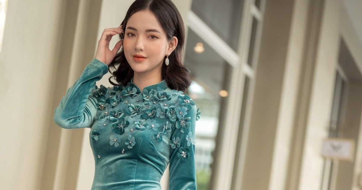 Shine on March 8th when wearing these Ao Dai styles on the street