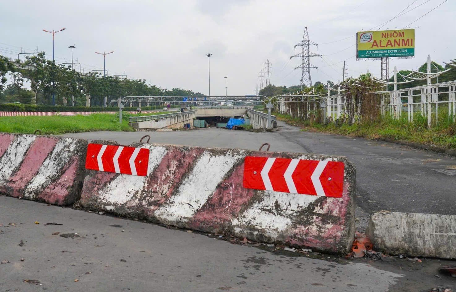 Hầm chui cửa ngõ phía Đông TP.HCM 9 năm chưa xong vì vướng mặt bằng- Ảnh 5.