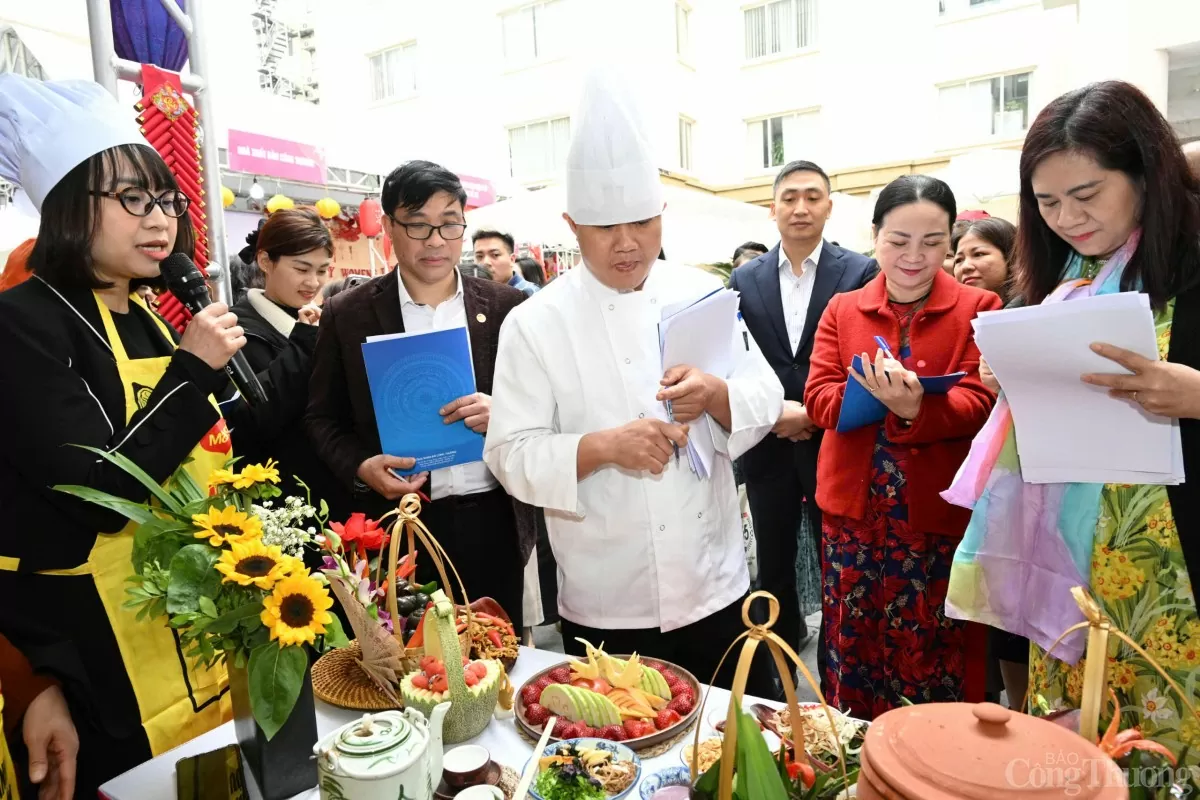 Đặc sắc các món ăn vùng miền tại Hội thi nấu ăn Công đoàn Bộ Công Thương