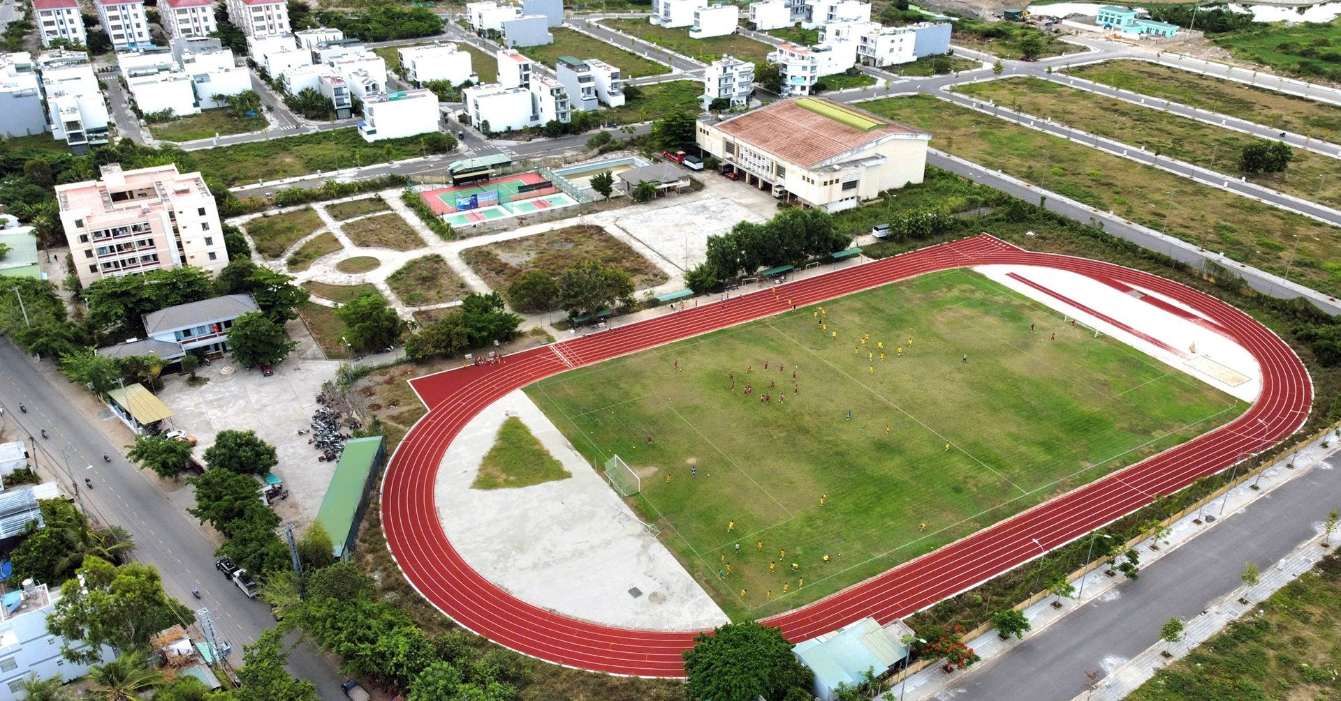 Director of Khanh Hoa Provincial Sports Center resigns