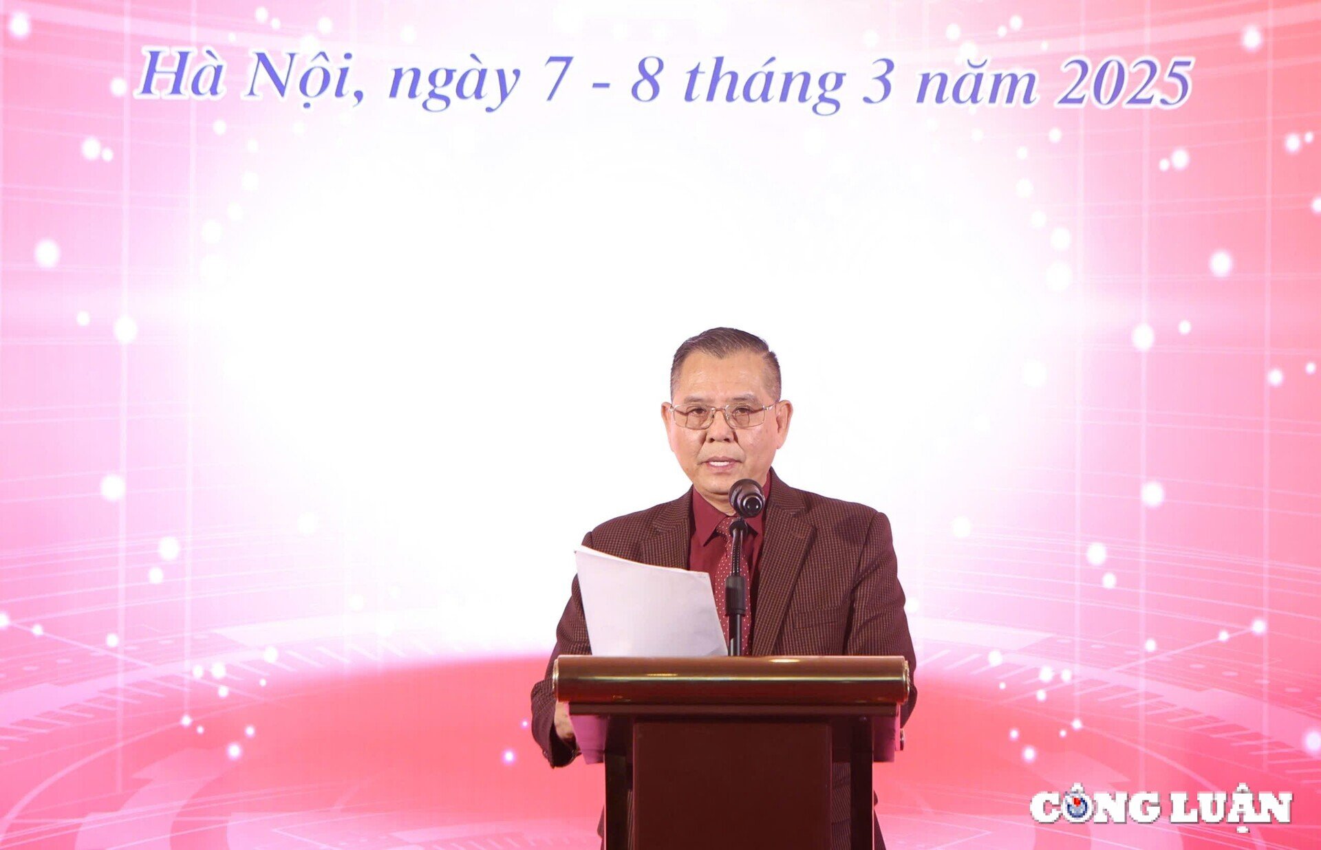 khai mac hoi bao xuan at ty  ha noi 2025 va trao giai bao chi ngo tat to nam 2024 hinh 2