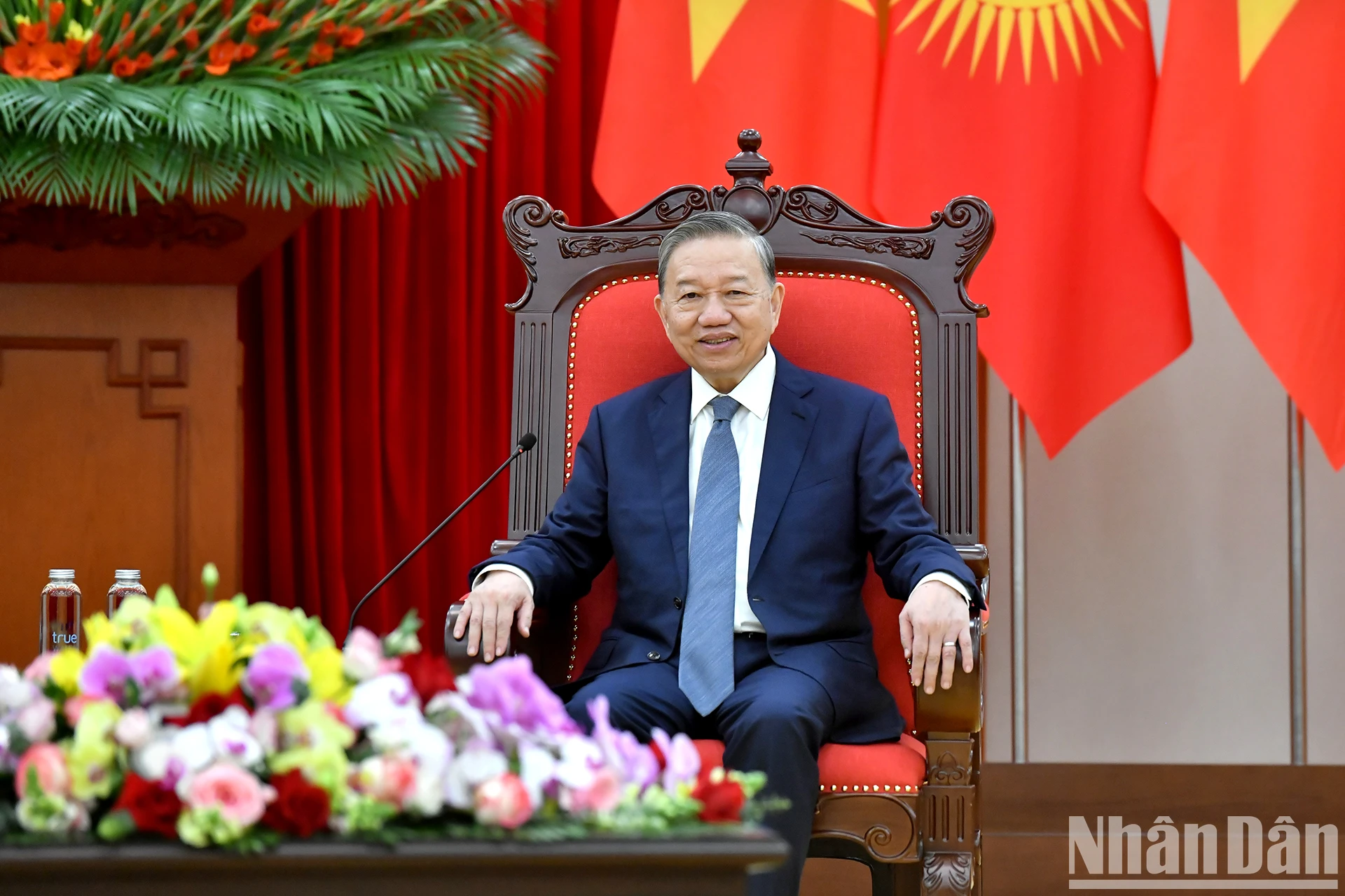 [Photo] Le Secrétaire général To Lam reçoit le Premier ministre de la République du Kirghizistan Adylbek Kasymaliev photo 2