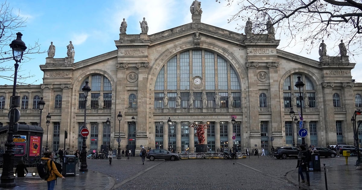 Der verkehrsreichste Bahnhof von Paris ist nach der Entdeckung einer Weltkriegsbombe lahmgelegt