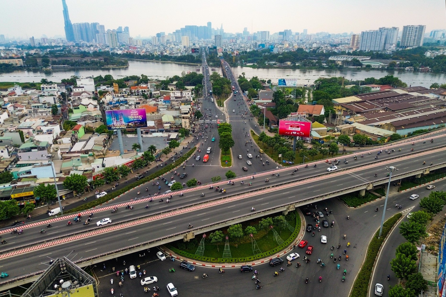 Ho Chi Minh City established an appraisal council for 4 BOT projects worth more than 58,000 billion VND to expand gateways.