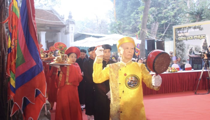 Conmemoración del aniversario de la muerte del Santo Rey Ling Lang