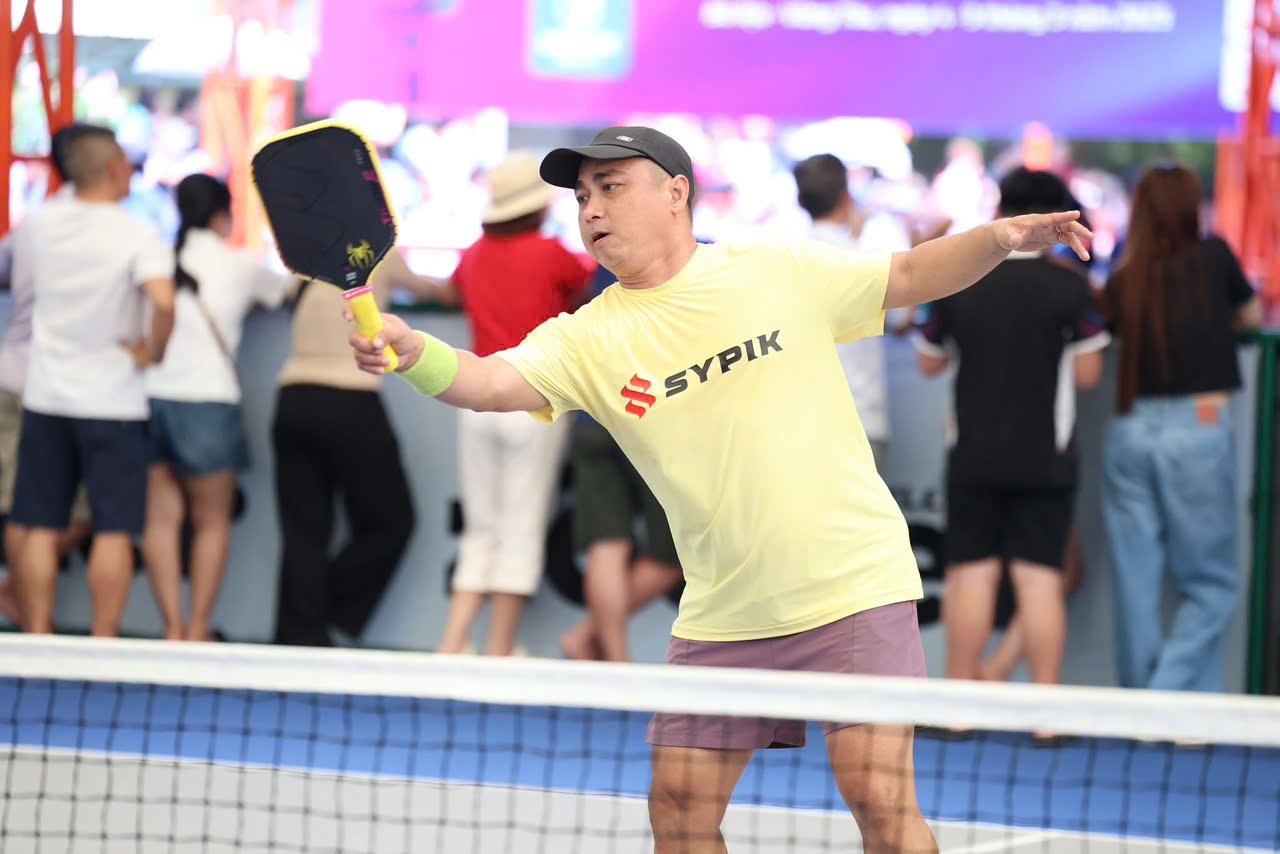 Trịnh Linh Giang và Lý Hoàng Nam đăng quang giải vô địch pickleball quốc gia 2025- Ảnh 8.