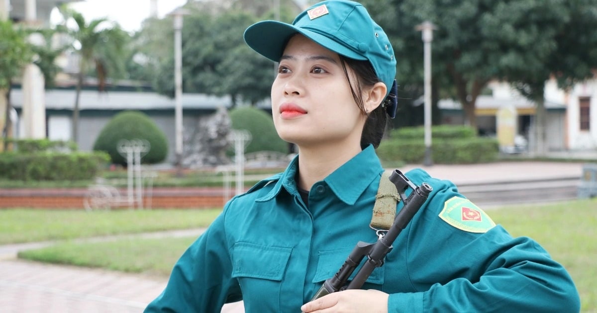 Female square star soldier is proud of "3 generations of participating in parades"