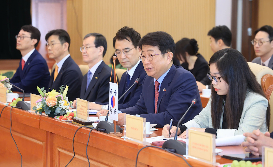 朴尚宇大臣は、韓国はベトナムの高速鉄道技術の現地化と習得を支援する用意があると述べた。