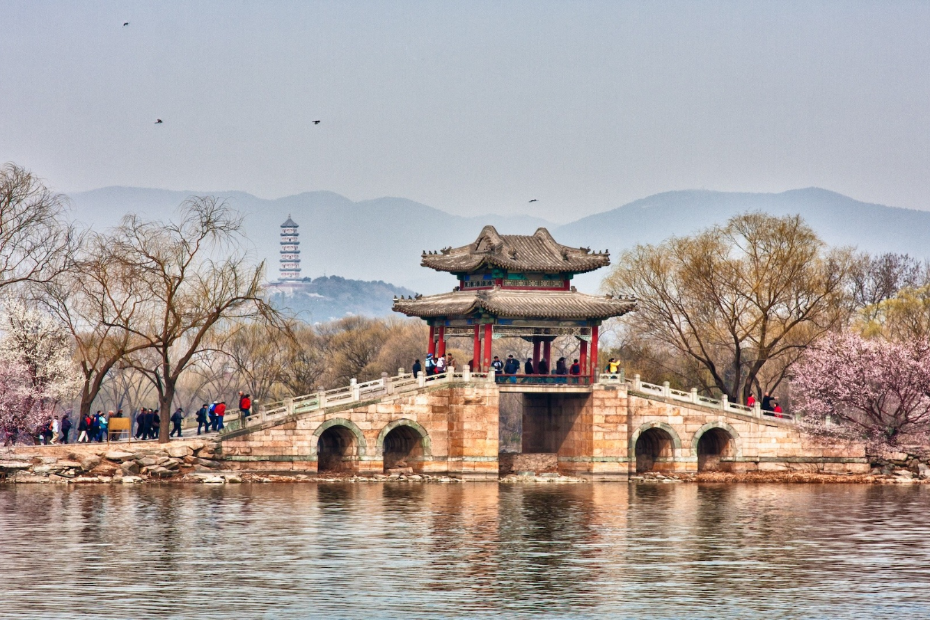 China-tourist-destinations-in-spring--1-.png
