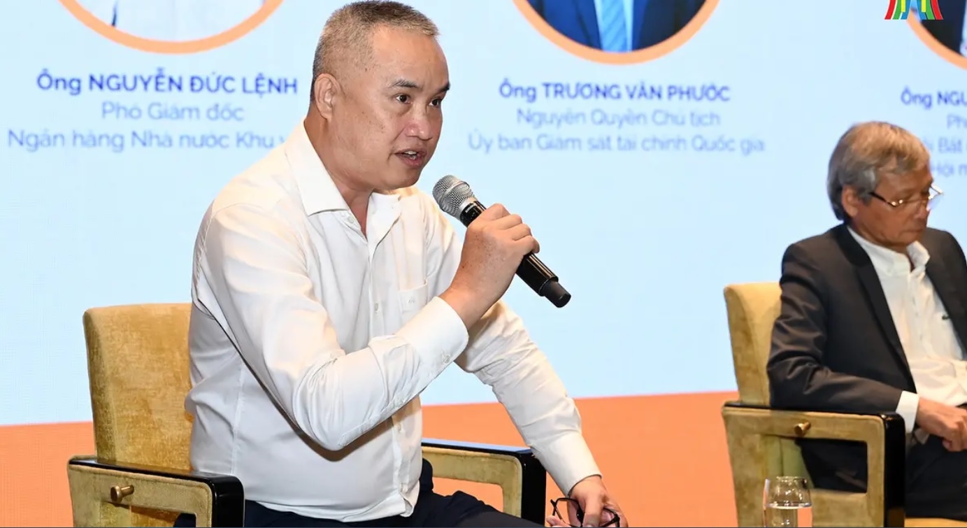 Ông Nguyễn Đức Lệnh, Phó Giám đốc NHNN chi nhánh Khu vực 2 chia sẻ tại Diễn đàn. Ảnh: Y.L