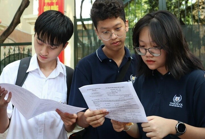 Bộ GD&ĐT 'tuýt còi' các trường đại học tuyển sinh bằng tổ hợp lạ. (Ảnh minh hoạ)