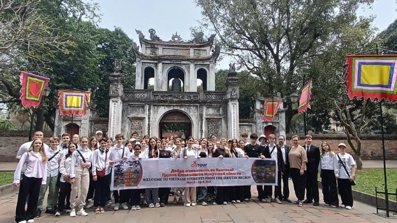 บทเรียนที่ 1: จากเมืองอีร์คุตสค์สู่ฮานอย: หว่านเมล็ดพันธุ์แห่งมิตรภาพจากต้นกล้า ภาพที่ 3