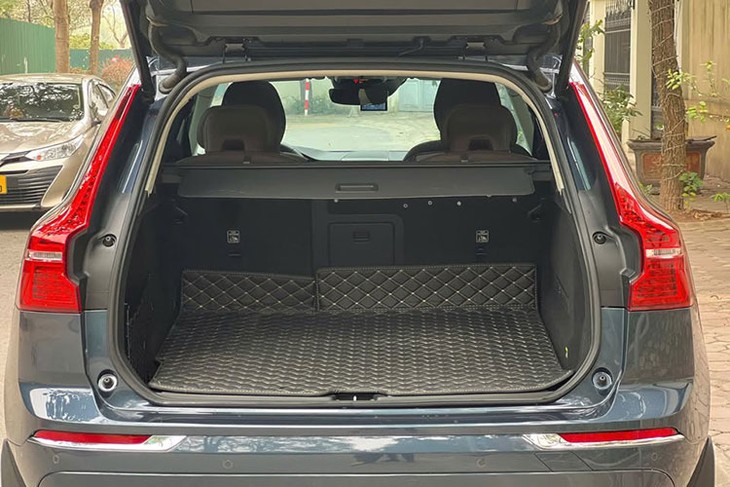 Volvo XC60 T6 Inscription chay 6 nam tai Viet Nam, ban 1,3 ty-Hinh-9