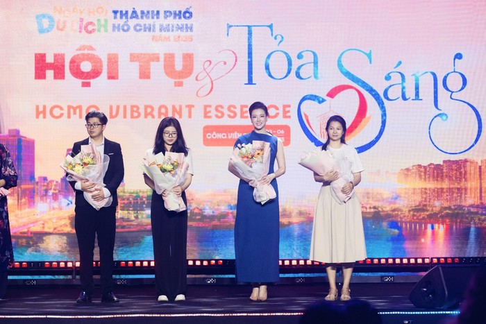 CEO BON Spa Trang Phương rạng rỡ tại Lễ bế mạc Ngày hội du lịch Thành phố Hồ Chí Minh- Ảnh 3.