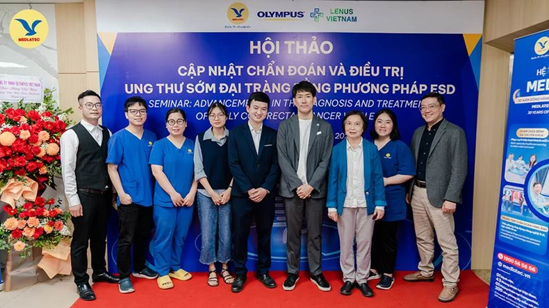L'expert « construit une forteresse » pour protéger la santé digestive des Vietnamiens photo 3