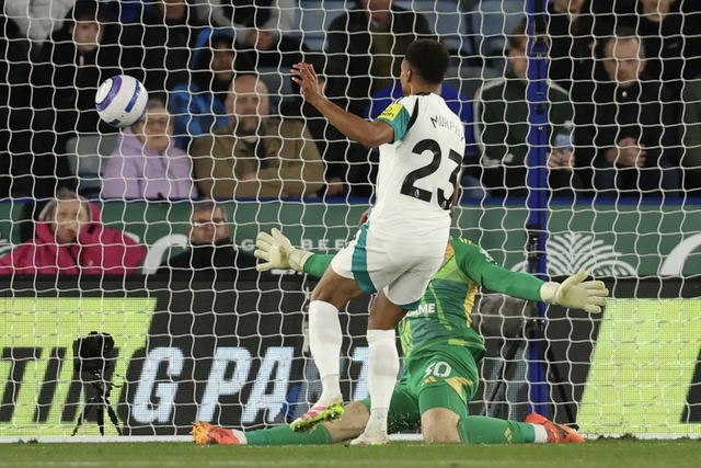 Leicester thua trắng 0-3, Newcastle đẩy Man City khỏi Top 5 - Ảnh 3.