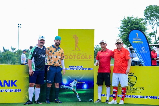 Nam A Bank Vietnam Footgolf Open ឆ្នាំ 2025 - ការប្រកួតកីឡាវាយកូនហ្គោលអន្តរជាតិលើកដំបូងដែលបានធ្វើឡើងនៅអាស៊ីអាគ្នេយ៍ រូបថតទី 4