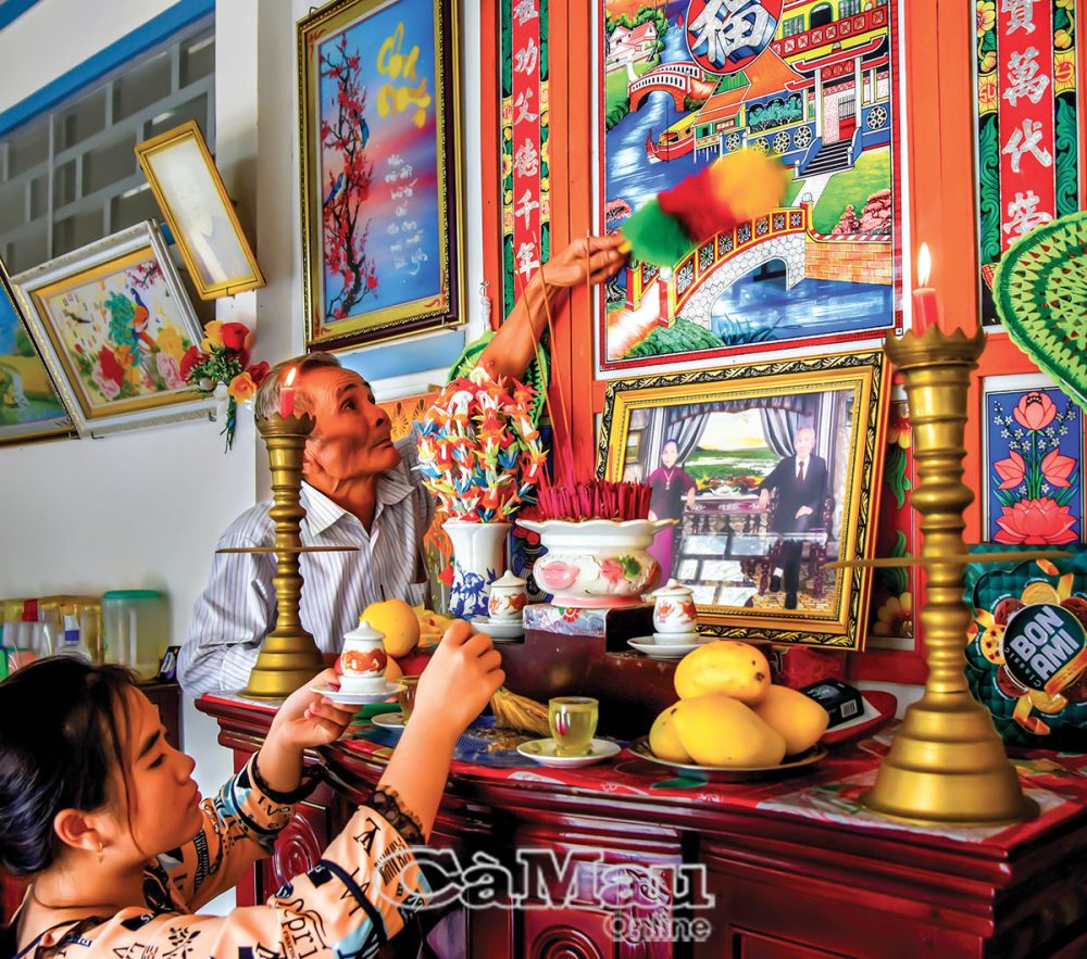 การบูชาบรรพบุรุษแสดงให้เห็นถึงคุณธรรมของ “การจดจำแหล่งที่มาของน้ำเมื่อจะดื่ม” ซึ่งเป็นความเชื่อพื้นบ้านที่ชัดเจนในปัจจุบัน