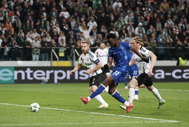 ការផ្ទុះឡើងទល់នឹង Legia Warsaw Chelsea បានឈានដល់សំបុត្រវគ្គពាក់កណ្តាលផ្តាច់ព្រ័ត្រ Conference League - រូបថត 2 ។