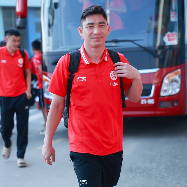 Live Hong Linh Ha Tinh gegen The Cong Viettel 0-1 (Ende von H1): The Cong Viettel eröffnet das Spielstandfoto 18