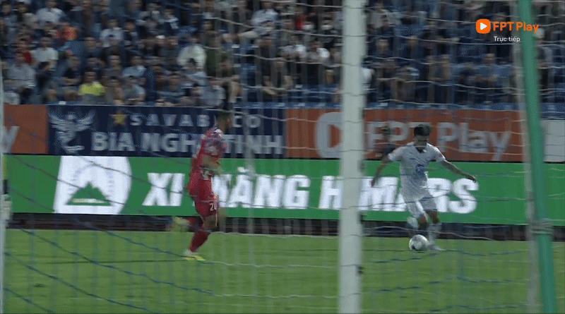 En directo: Nam Dinh Blue Steel vs. TP.HCM 1-1 (H2): Romulo anota para Nam Dinh (foto 9)