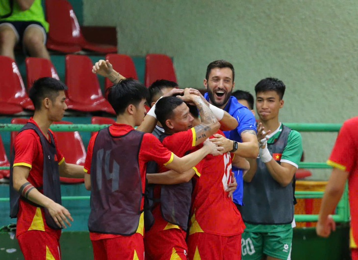 Équipe de futsal du Vietnam - Photo 2.
