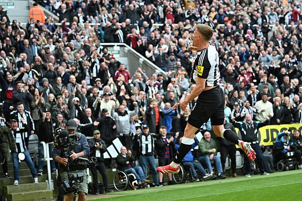 MU perdió sorprendentemente en Newcastle foto 15
