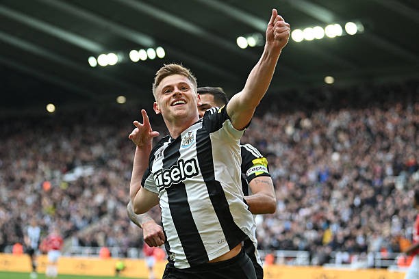 MU perdió sorprendentemente en Newcastle foto 13