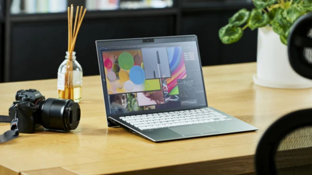 VAIO quảng cáo giá laptop 'miễn thuế' trong thời gian có hạn - Ảnh 1.