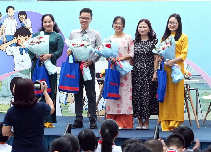 Chuyên gia hướng dẫn học sinh cách phòng tránh bạo lực học đường - Ảnh 1.