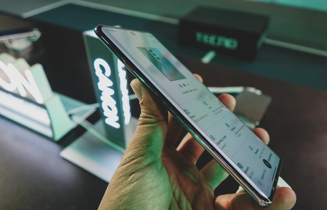 TECNO ra mắt CAMON 40 và 40 Pro tại Việt Nam với nút chụp ảnh độc đáo - Ảnh 1.