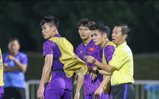 HLV Hoàng Anh Tuấn không còn làm việc với đội tuyển U23 Việt Nam Ảnh: VFF
