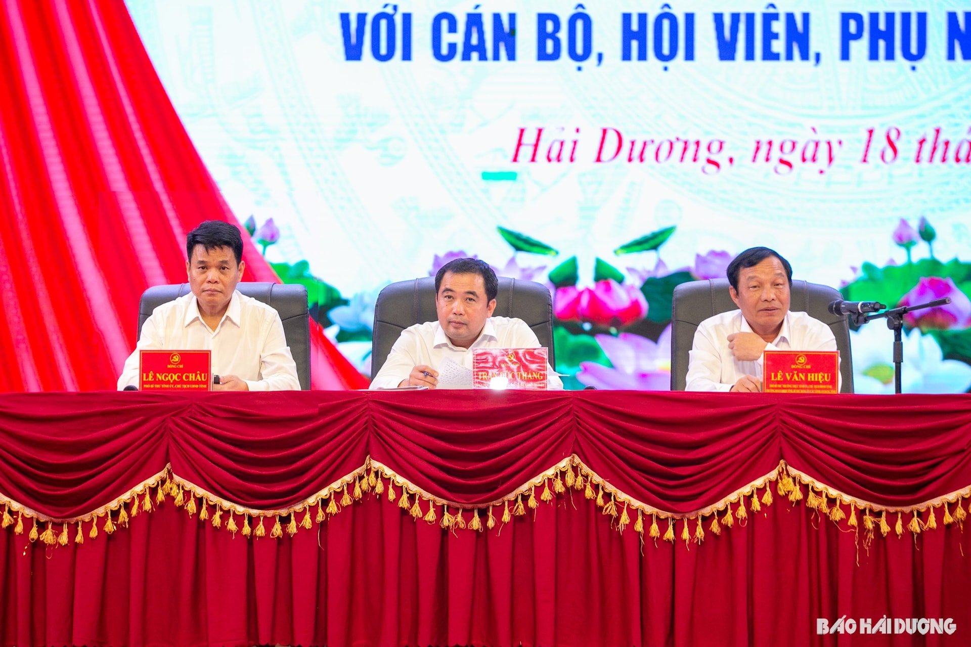 hoi-nghi-phu-nu-3.jpg