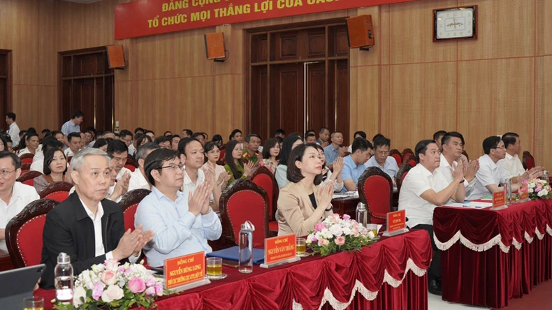 La ville de Hanoi lance le « Mois d'action pour la sécurité alimentaire » en 2024 photo 1