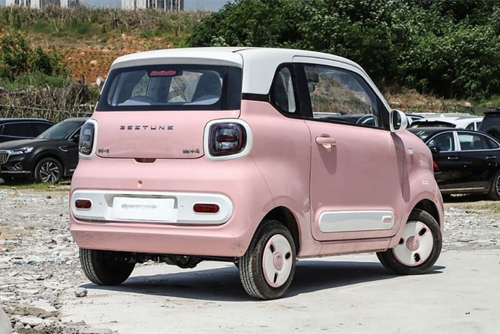 FAW Bestune Pony: un coche eléctrico supergenial de 96 millones de dongs para Vietnam - Foto 5
