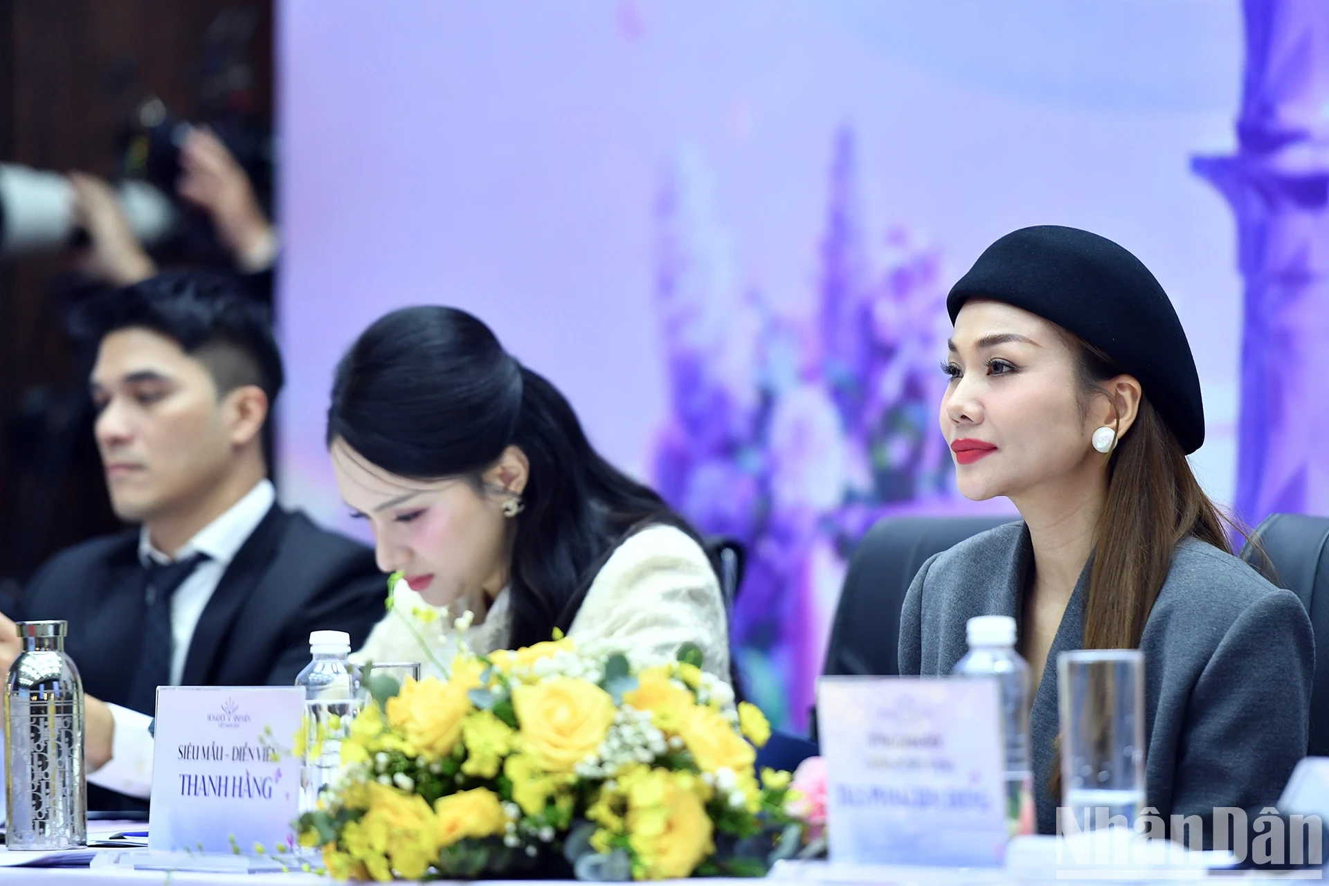 Supermodel - actress Thanh Hang is one of the judges of the Contest.