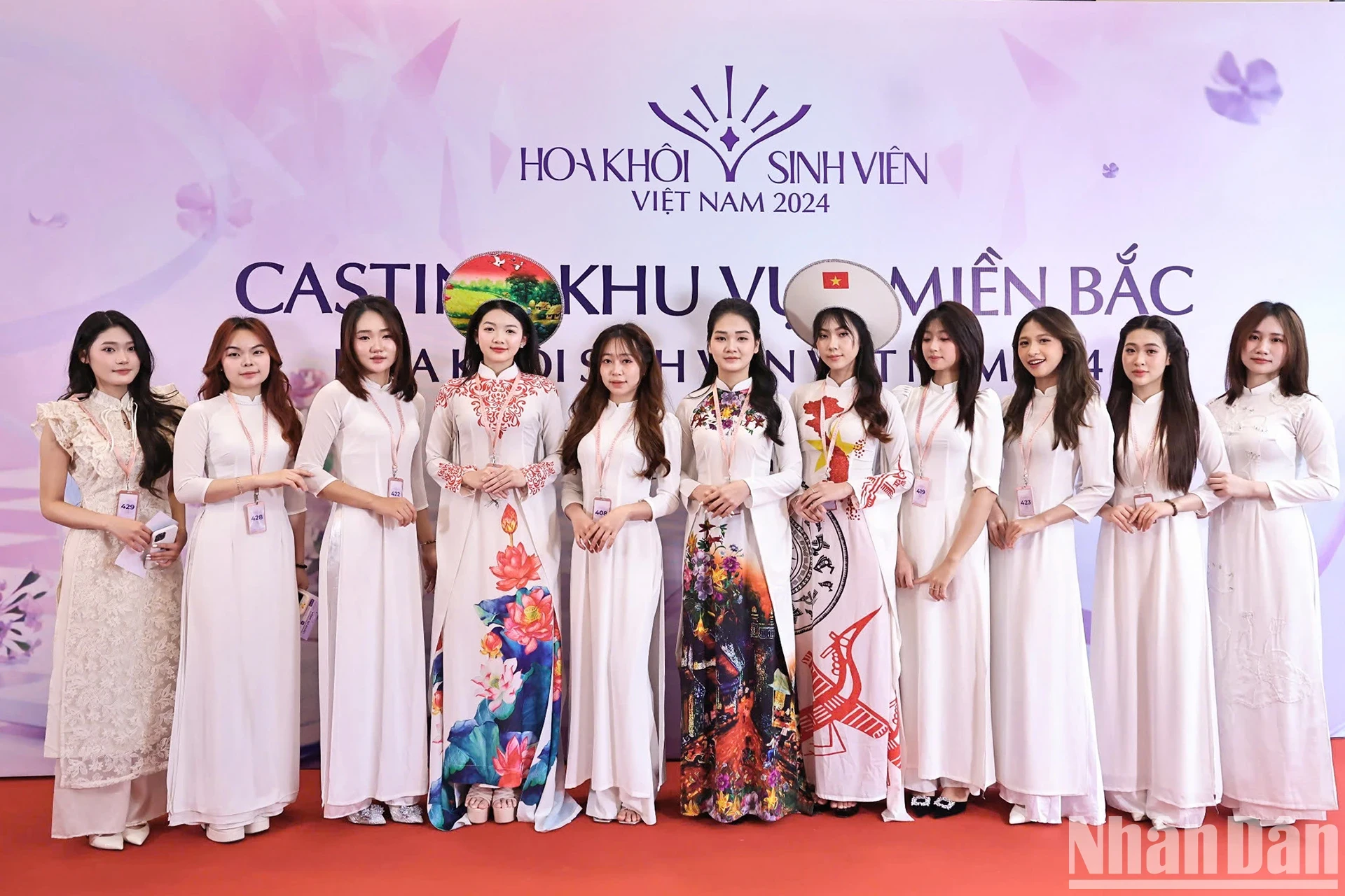 The contestants arrived at the competition venue very early in their schoolgirl-style ao dai.