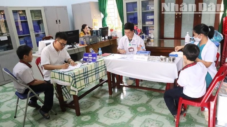 Chiến dịch tiêm vaccine phòng sởi ở Đắk Lắk đạt 96,8% ảnh 2